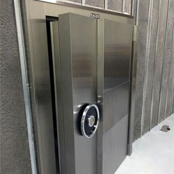 Бронированные двери