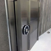 Бронированные двери